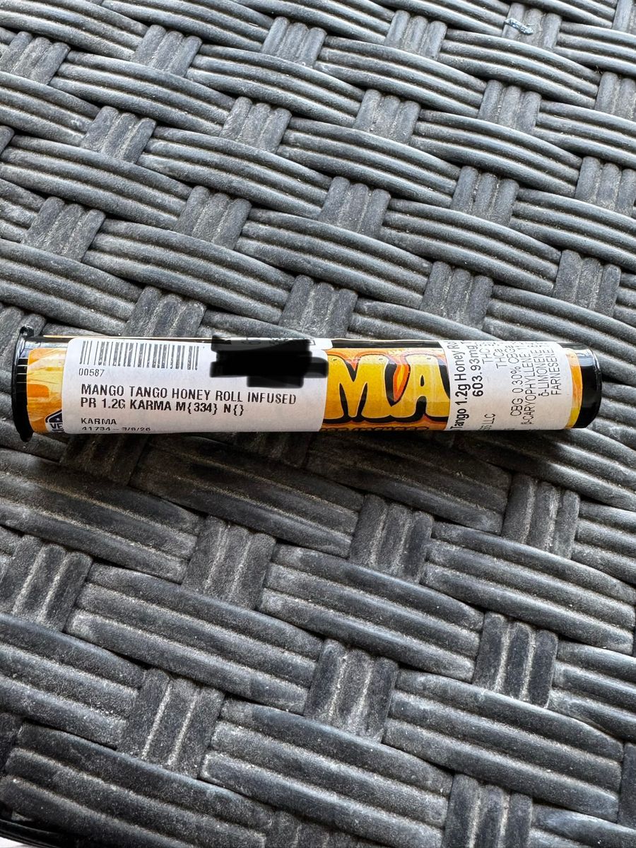 Mango Tango Honey Roll strain