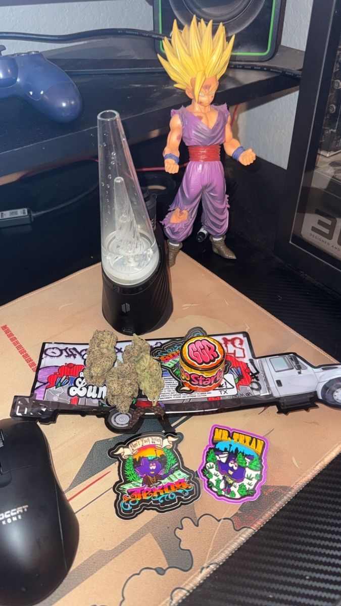 Mango Starburst strain