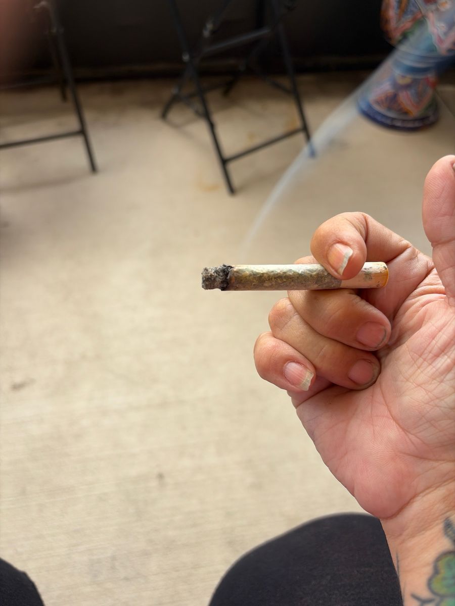 Goldflower Cannabis Zoapz