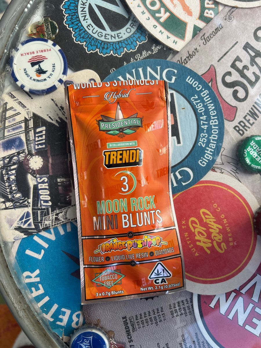 Orange Push Pop strain