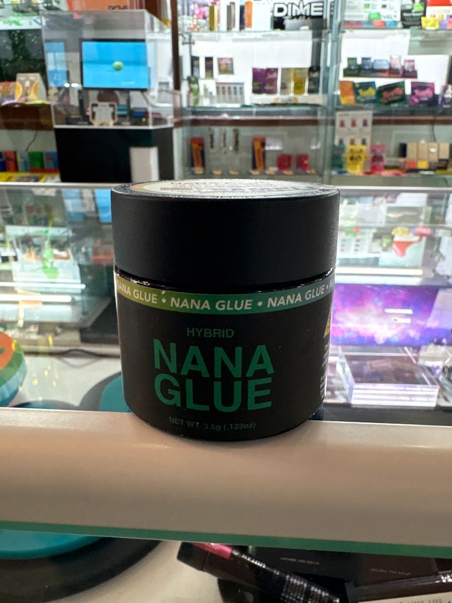 Nana Glue strain