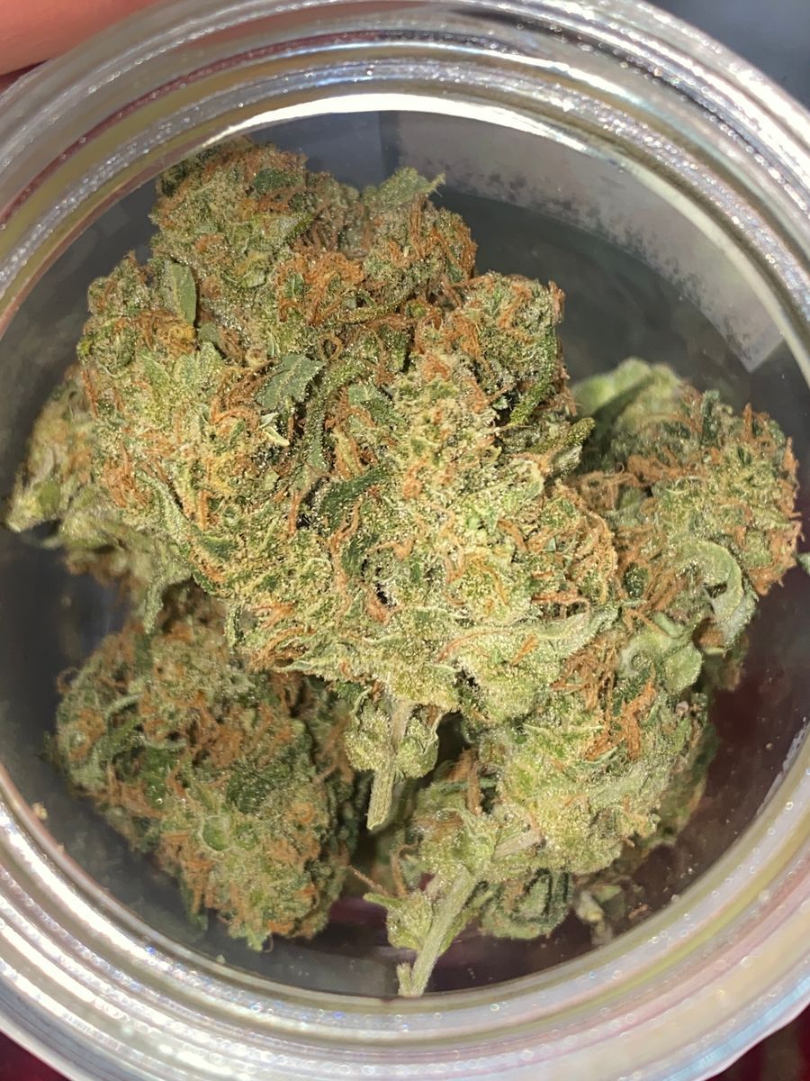 Mama J’s Golden Pineapple