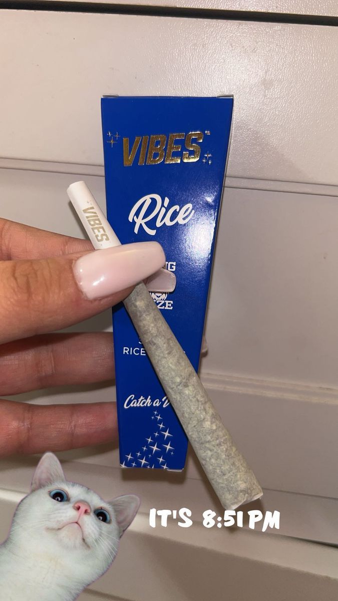 Box Lunch Triangle Kush