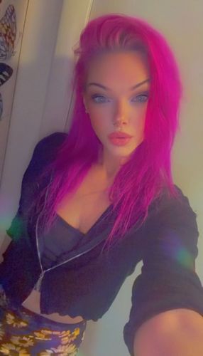 stikkeenikkee