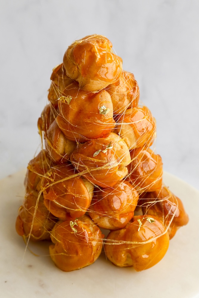Croquembouche