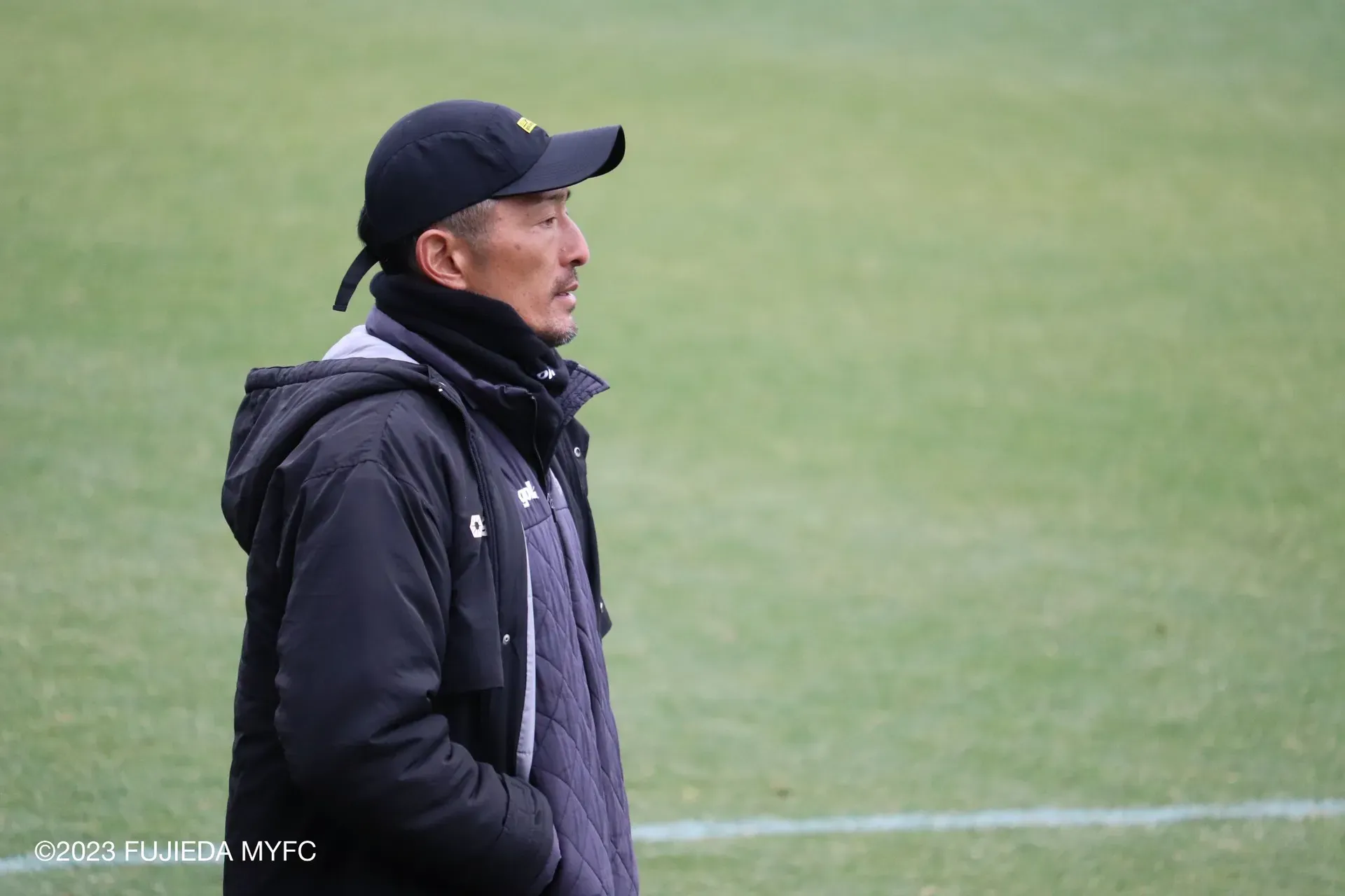 『超攻撃的エンターテイメントサッカー』でJ2に藤枝旋風を。