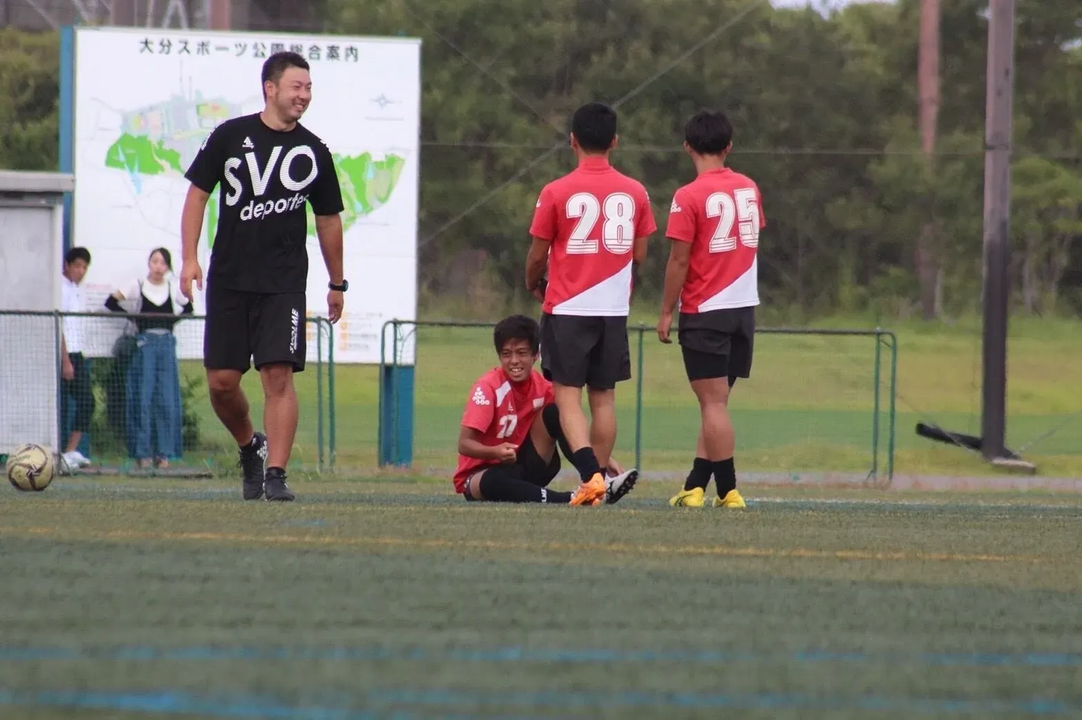 若きサッカー選手や全ての子どもたちに。 熱意と愛情あふれるトレーナー。 