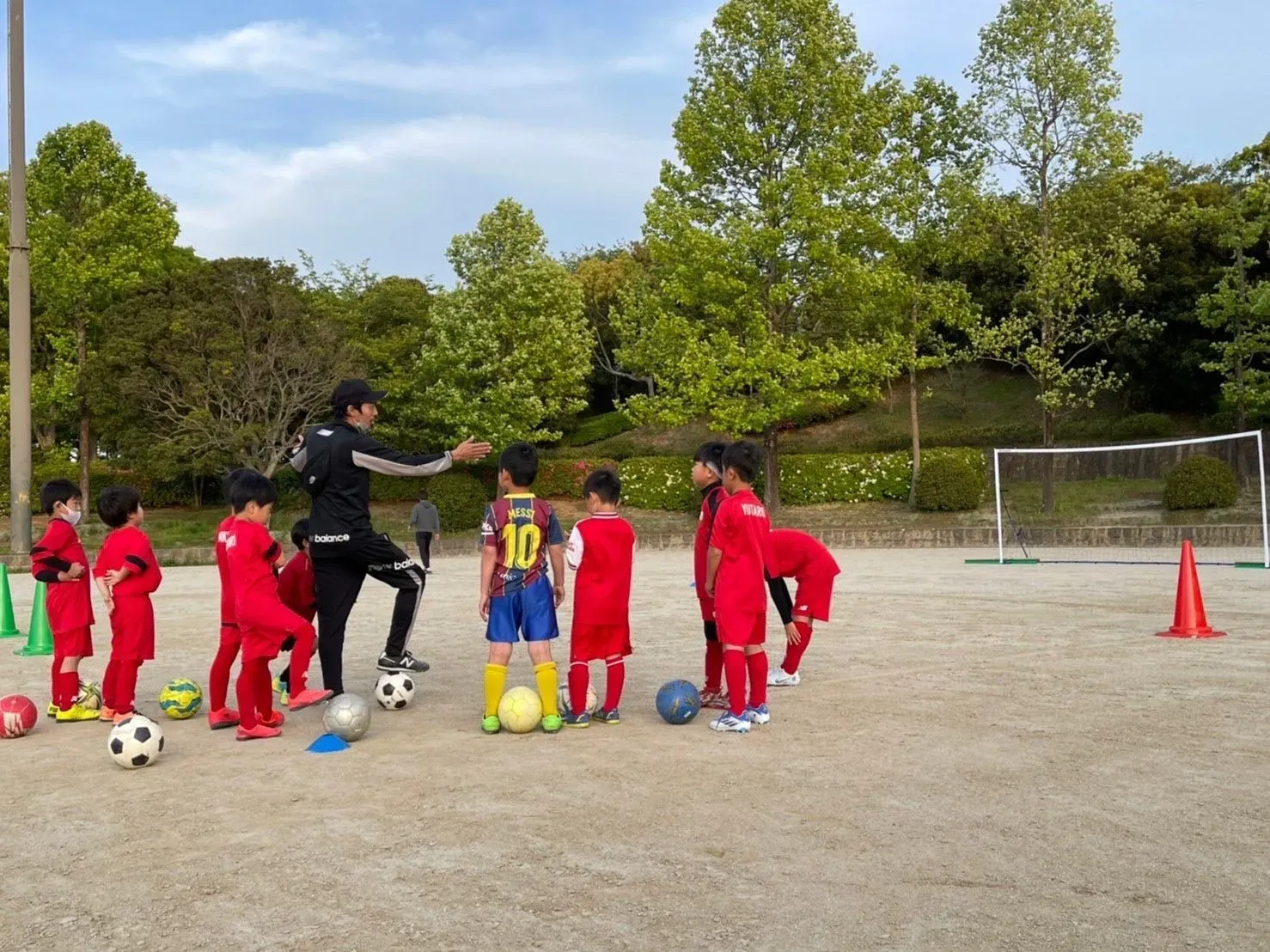 サッカーを楽しんでもらう事を何よりも大切にする、個人を大切にする指導者
