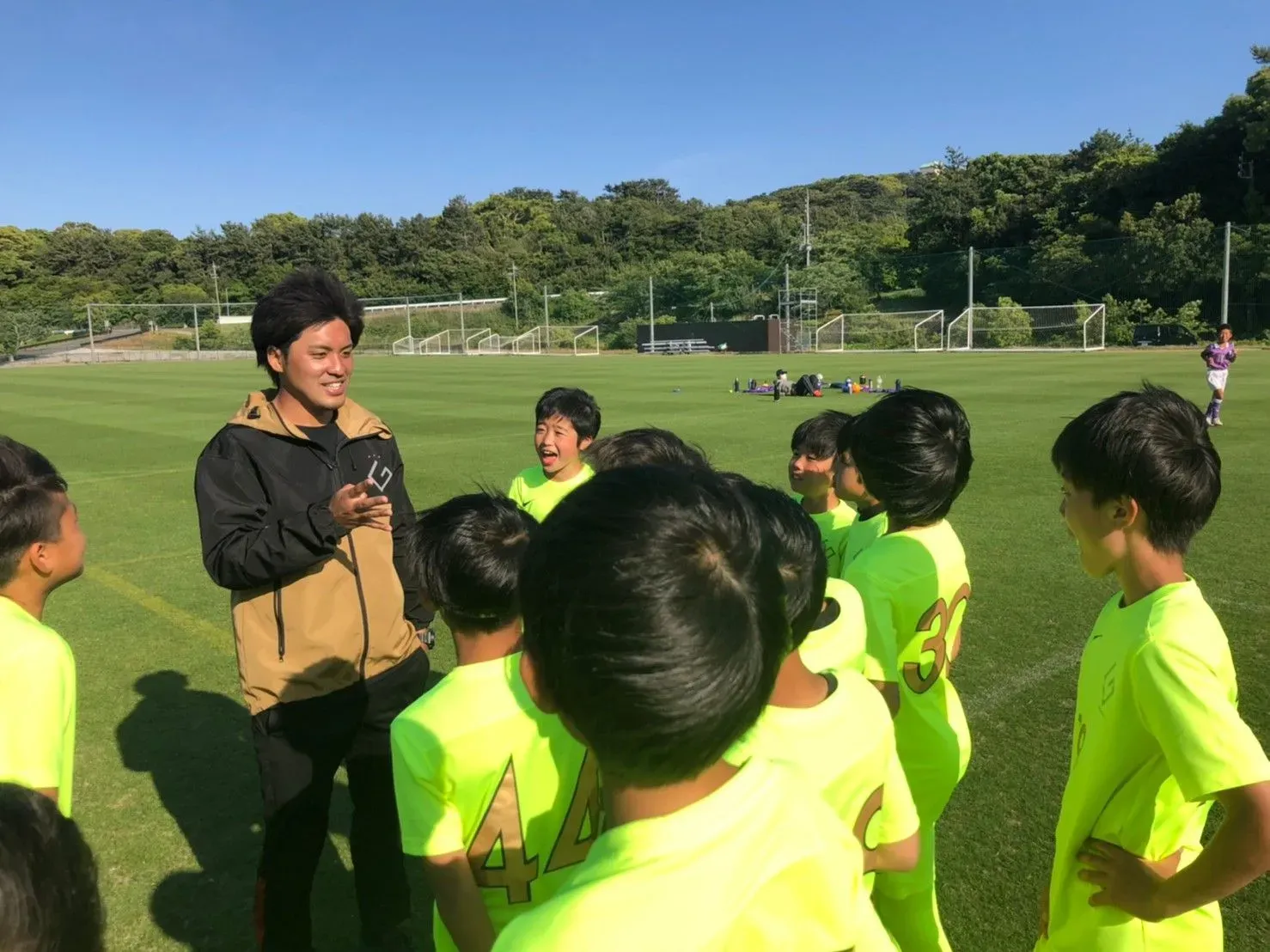 プロ引退翌日から指導者に。人としての成長を促す指導を大切に。
