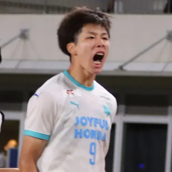 内野航太郎