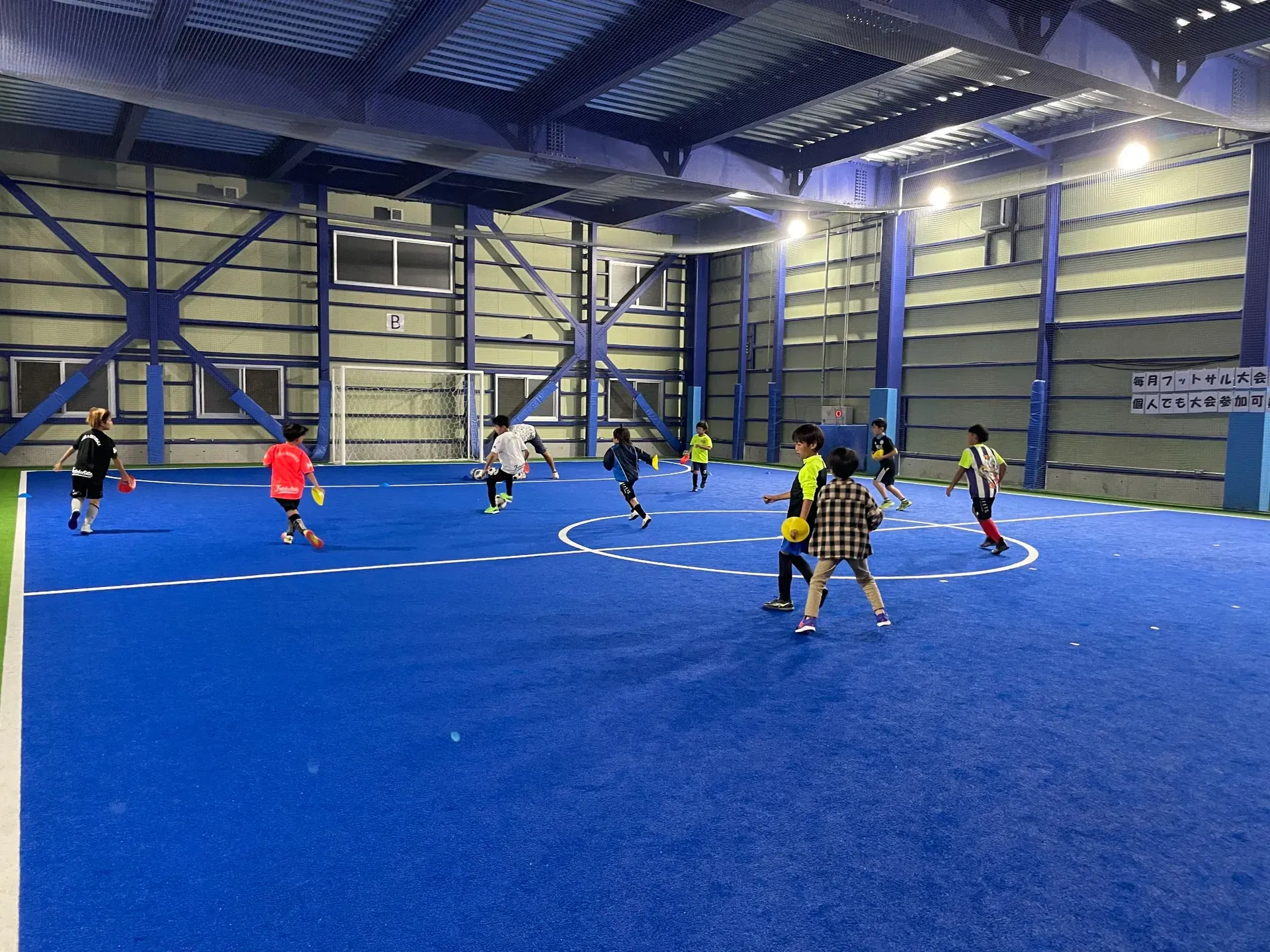 サッカーを通じて未来を創る。地域密着と子どもたちの成長