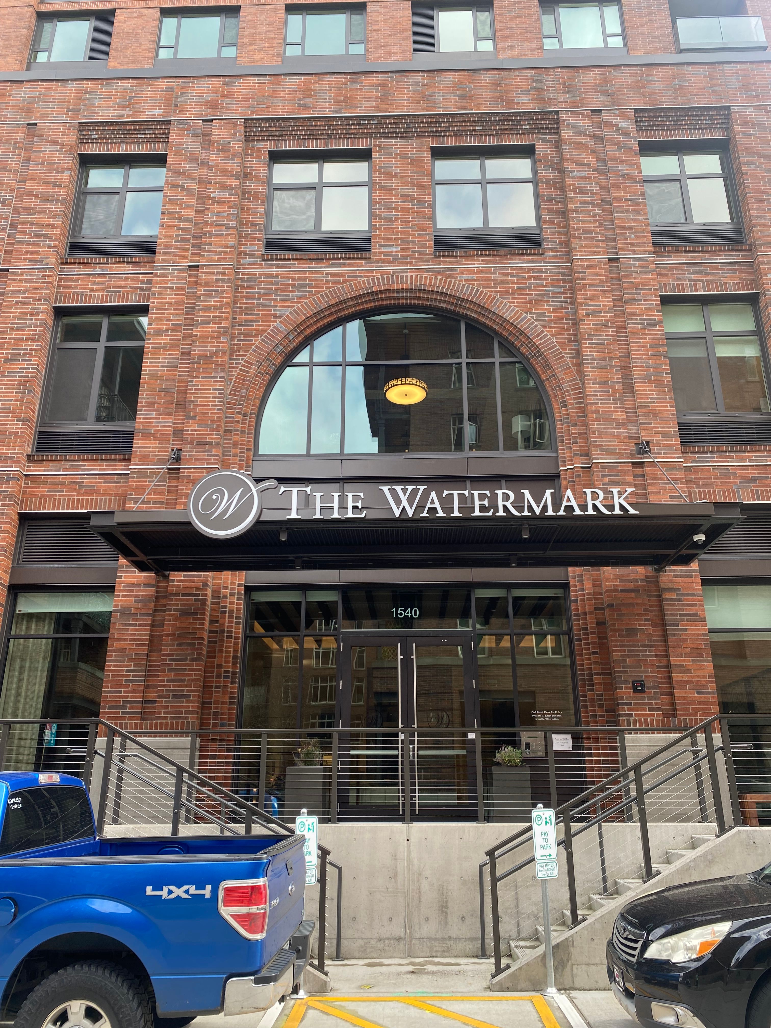 The Watermark at the Pearl