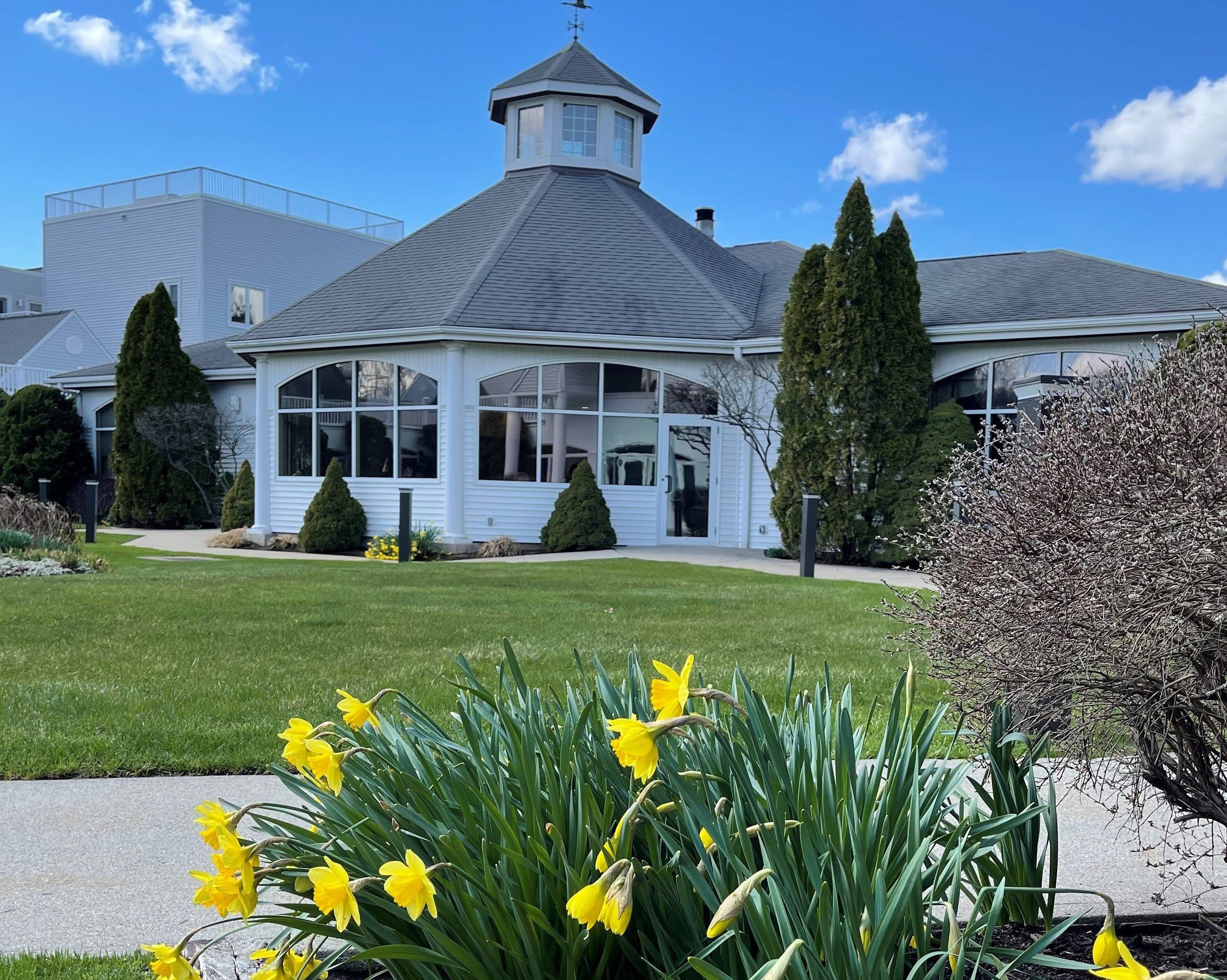 Pomperaug Woods Health Center