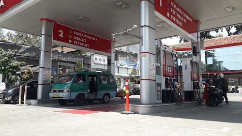 Gambar Pertamina Gas Station 34.40121 Cihampelas 1