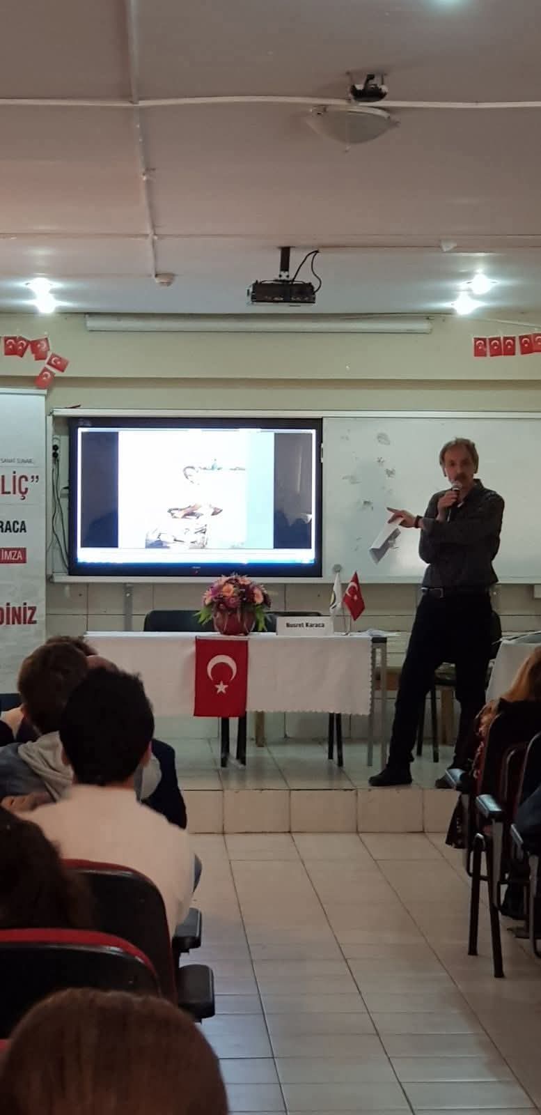 Eyüpsultan Anadolu Lisesi
*Söyleşi-Imza("2018