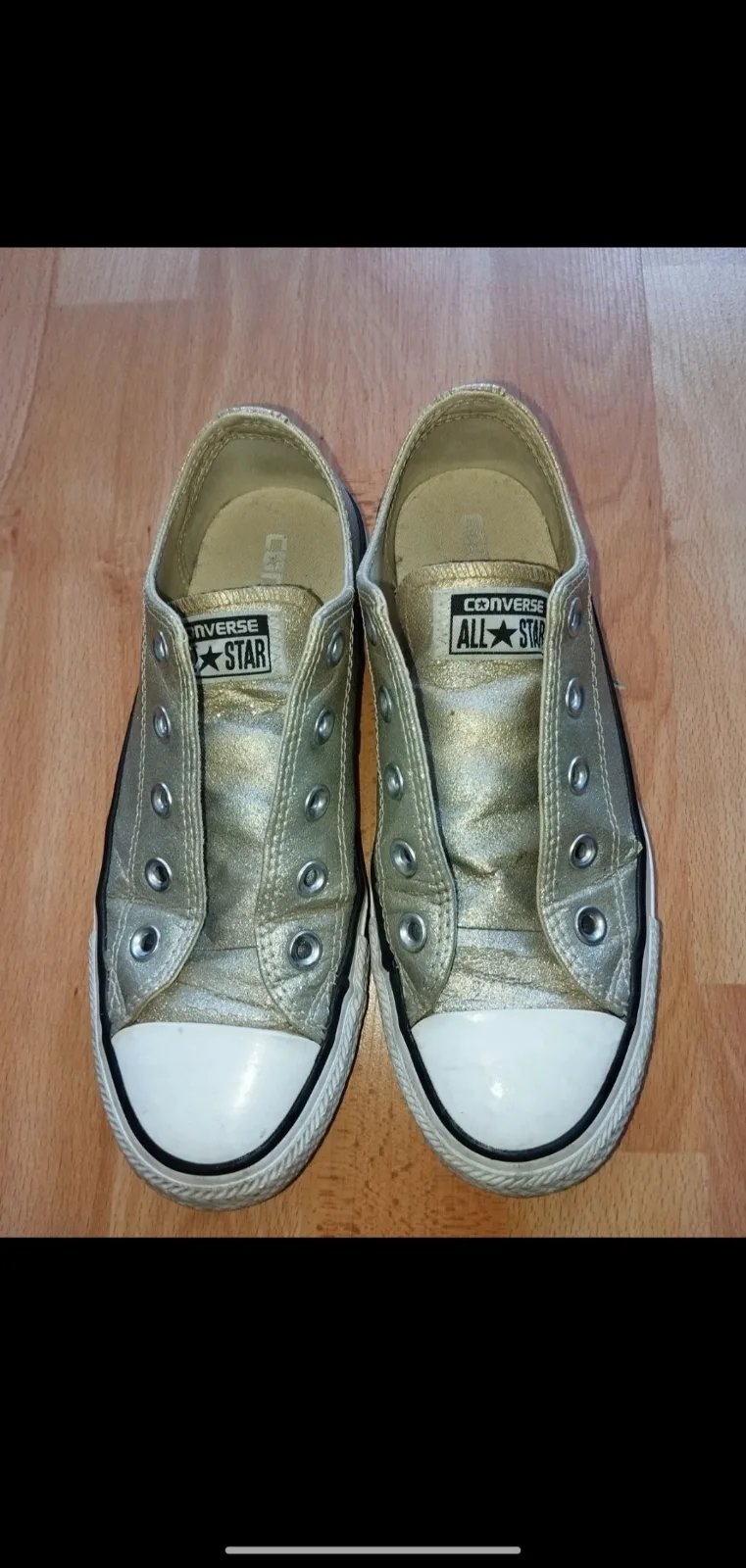 Arany Converse cipő 1