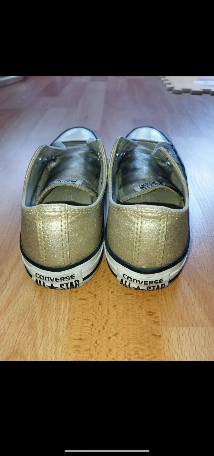 Arany Converse cipő 3