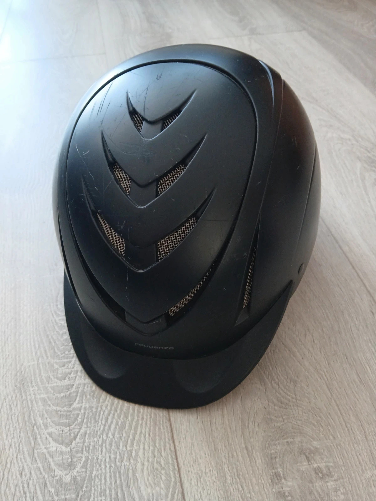 Fouganza fekete lovaglókobak M 55-59 cm 1