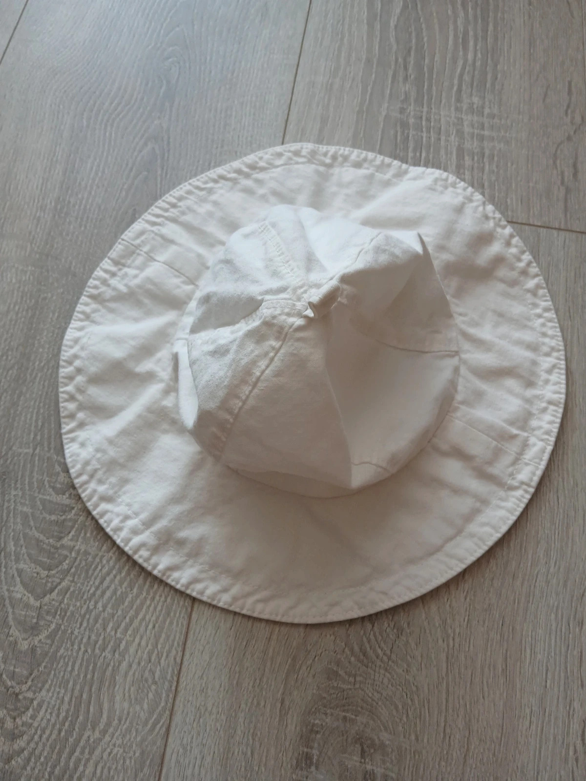 Fehér nyári gyerek sapka 4