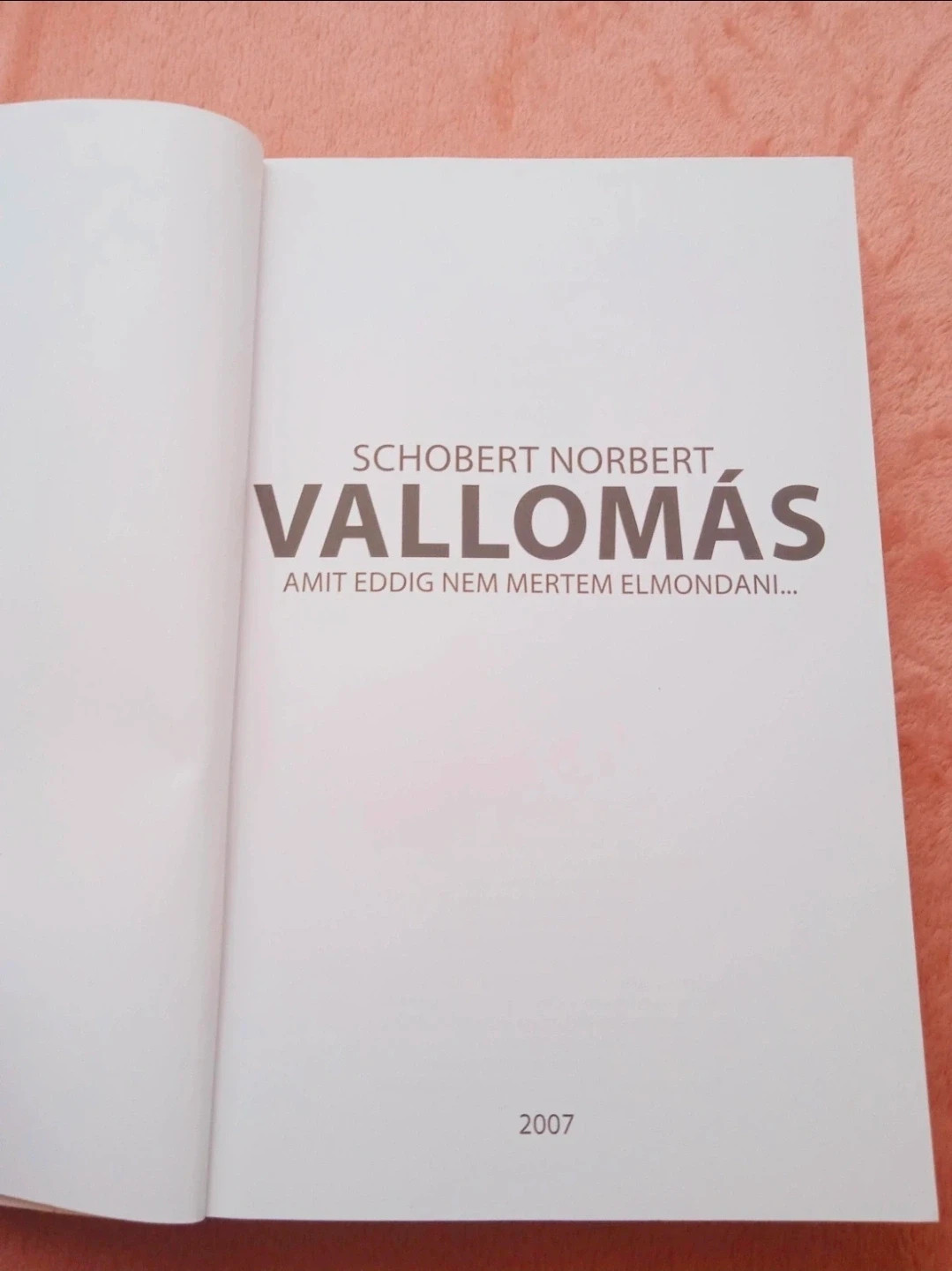 Schobert Norbert: Vallomás 4