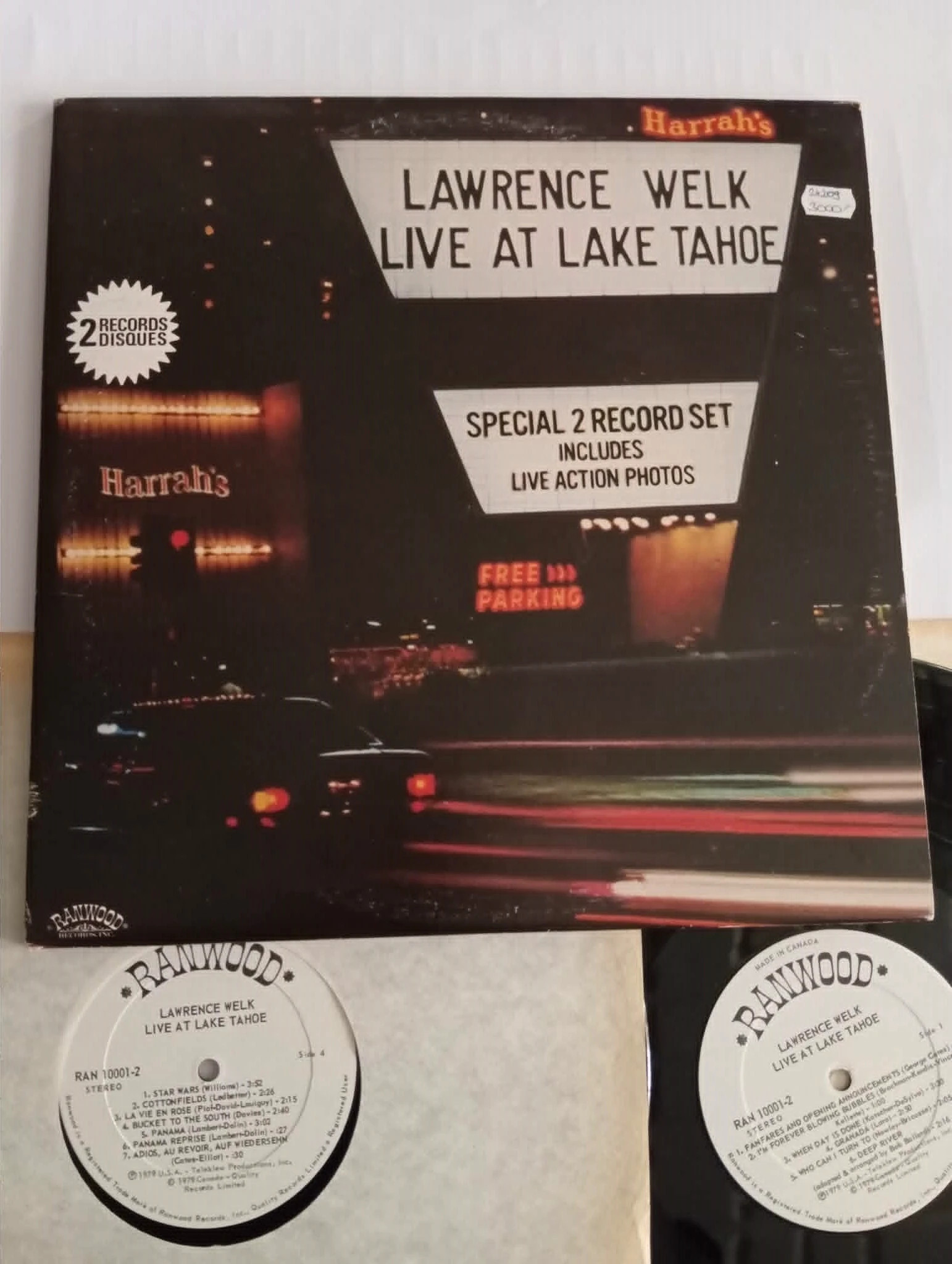 Lawrence Welk - Lawrence Welk Live At Lake Tahoe (LP, Album)(115ND1) 1