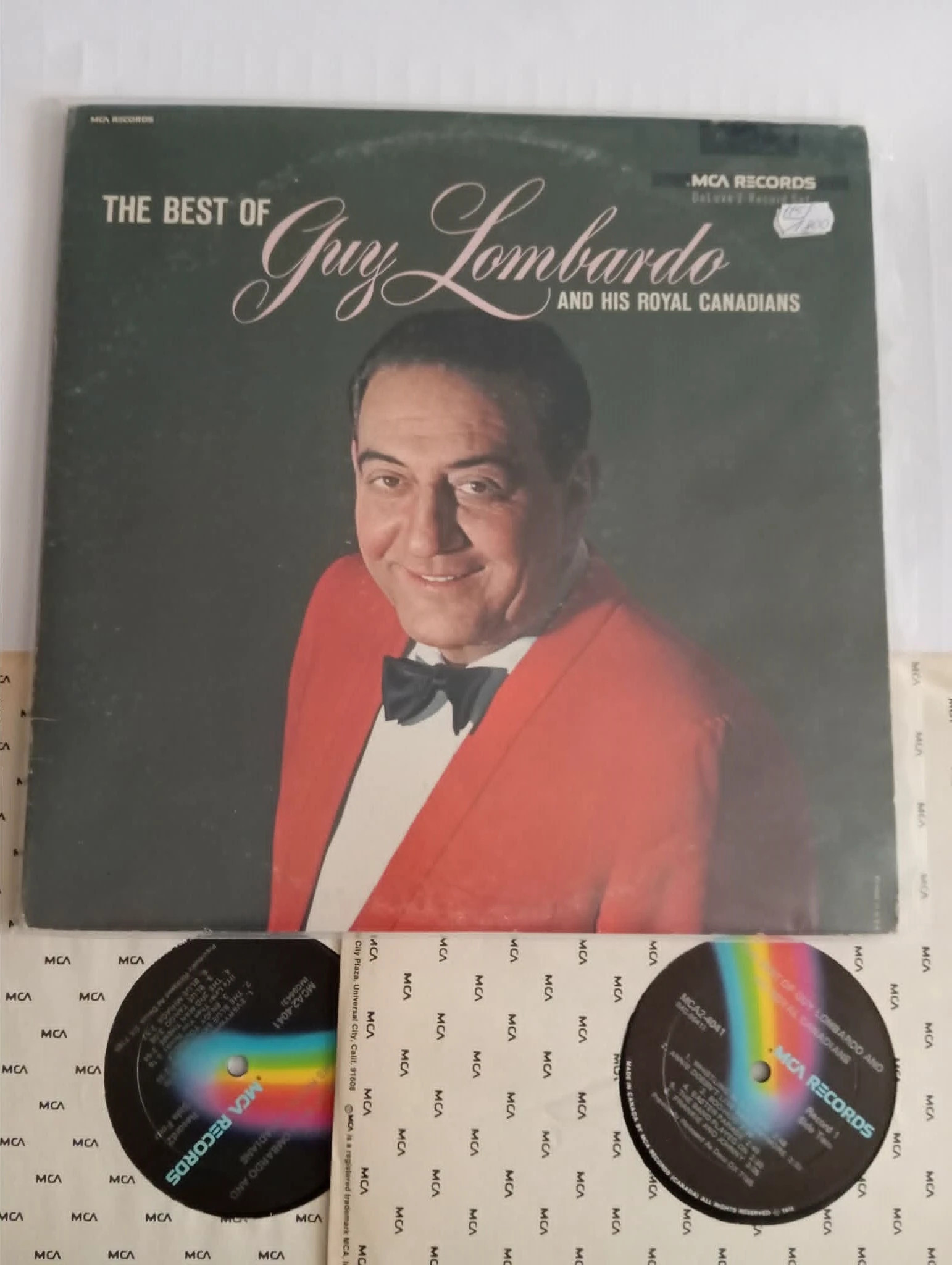 Guy Lombardo And His Royal Canadians - The Best Of Guy Lombardo (2xLP, Comp, RE)(115p) 1