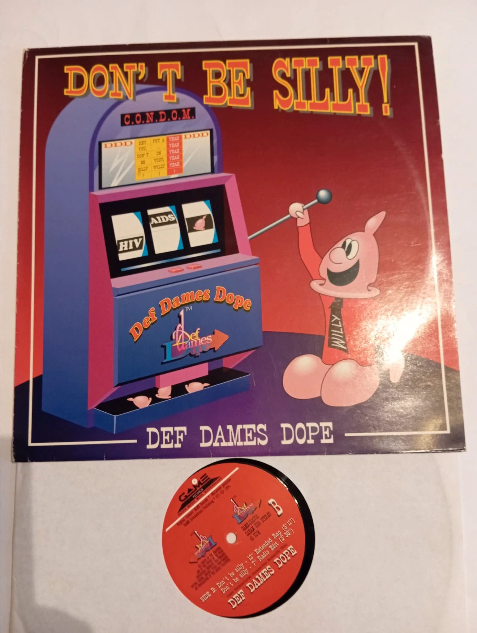 Def Dames Dope - Don't Be Silly! (12") 1