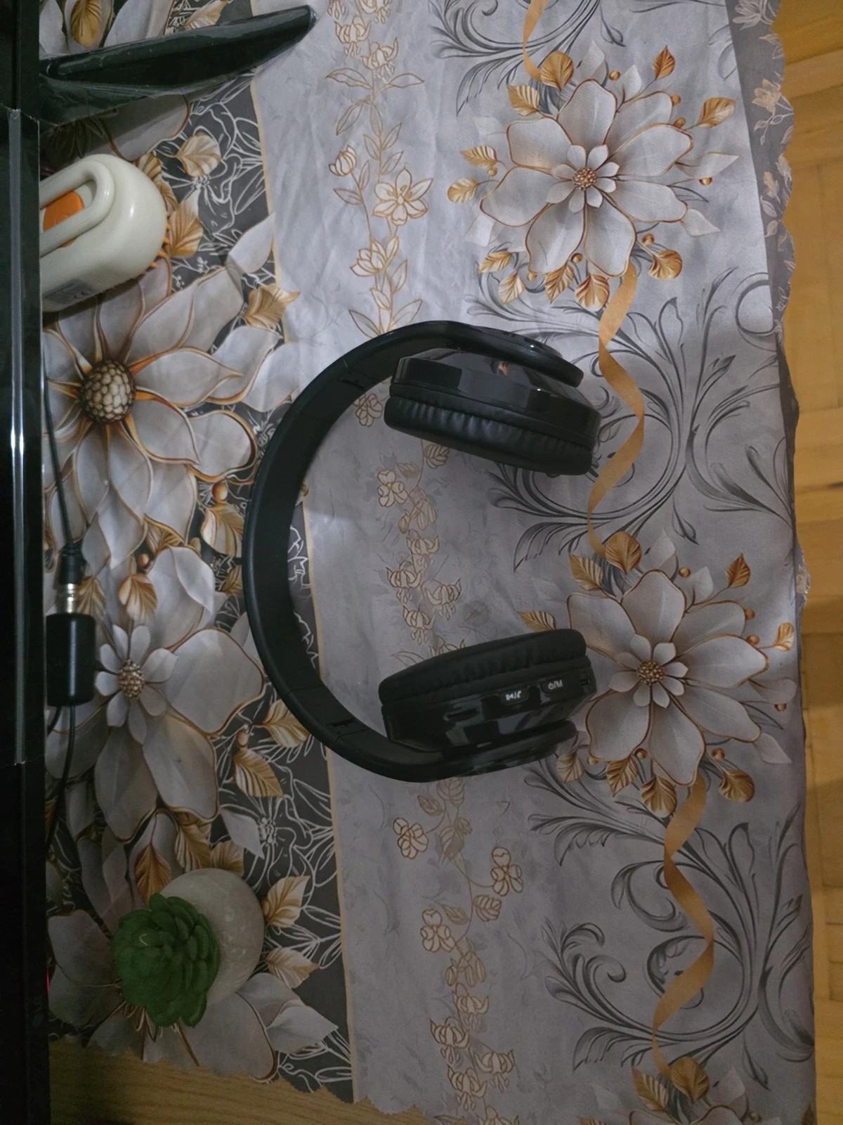 Bluetoothos Fejhallgató 1