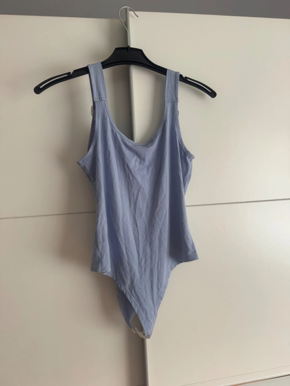 Babakék pántos pamut body – XS/S 2