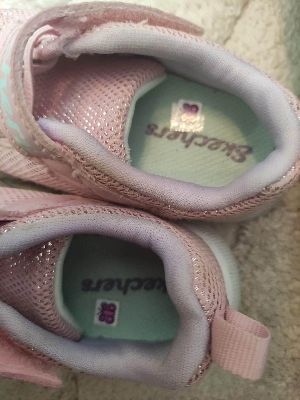 Skechers kislány cipő 2