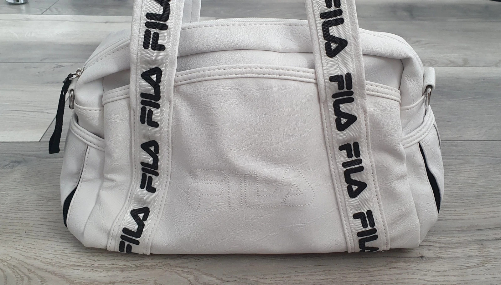 Fila táska 3