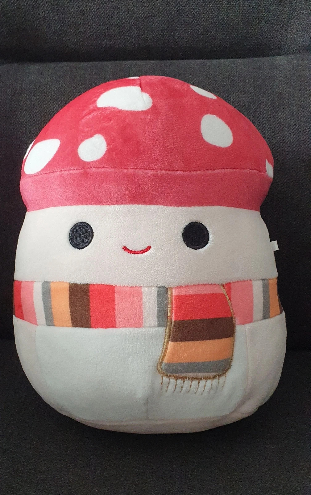 Squishmallows Malcolm gomba plüss 2