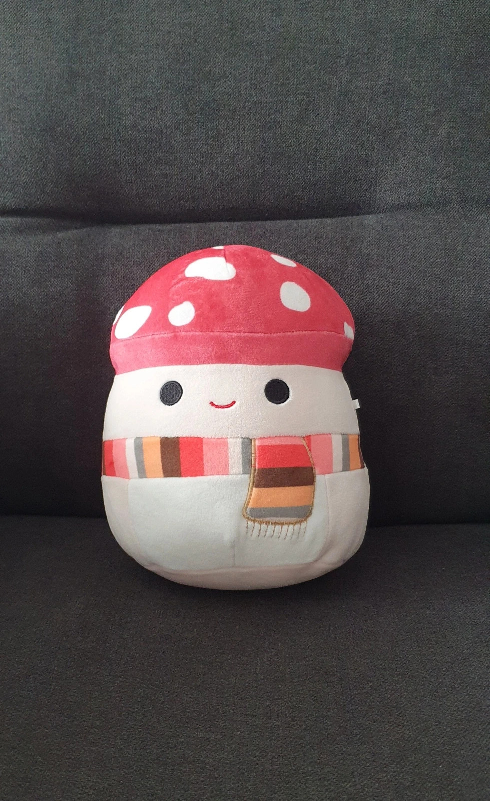 Squishmallows Malcolm gomba plüss 1