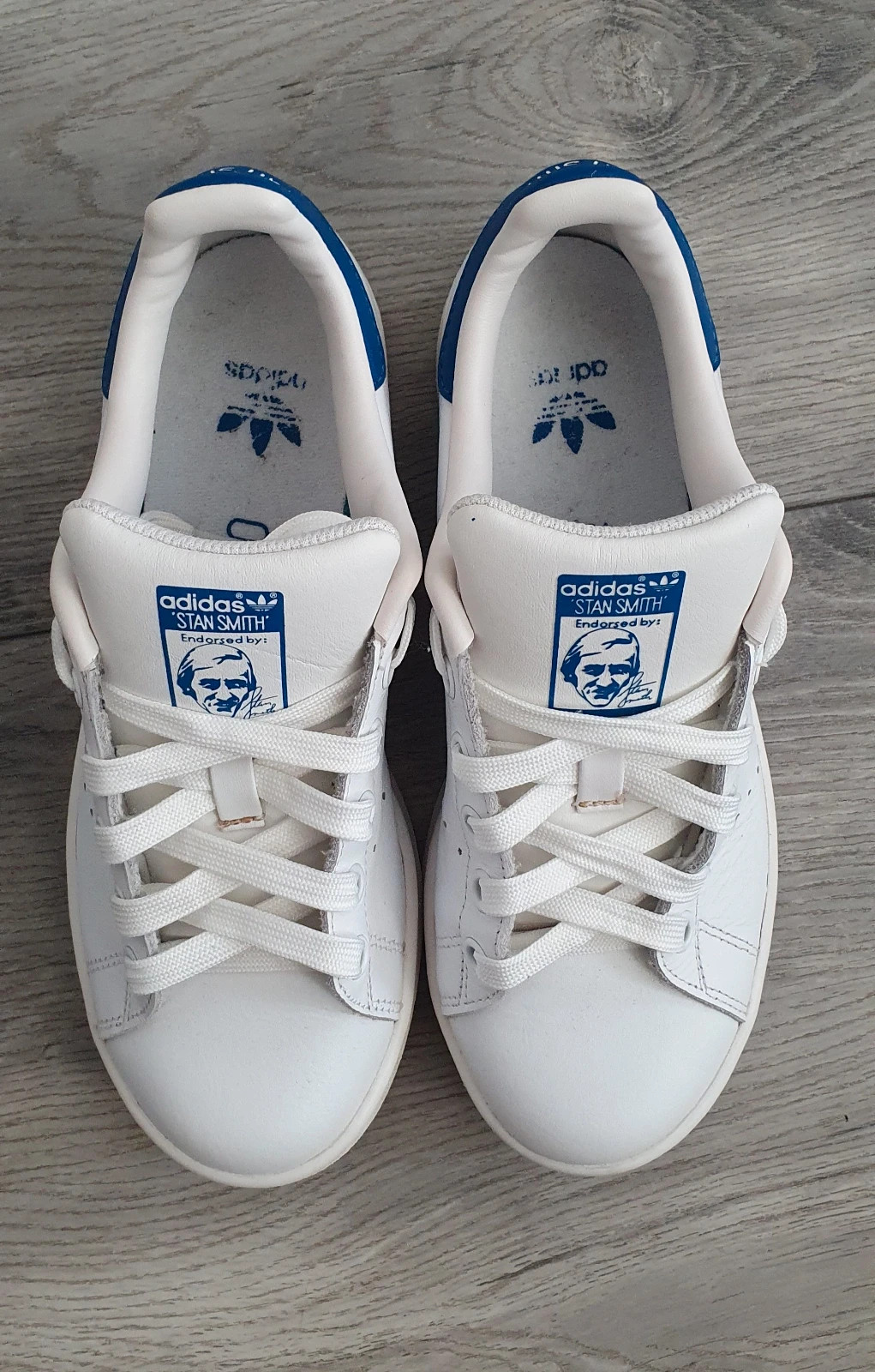 Adidas sneakers 3
