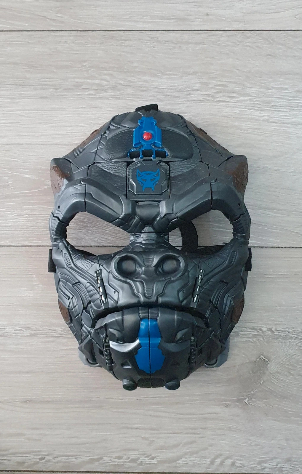 Transformers átalakítható maszk és figura 3