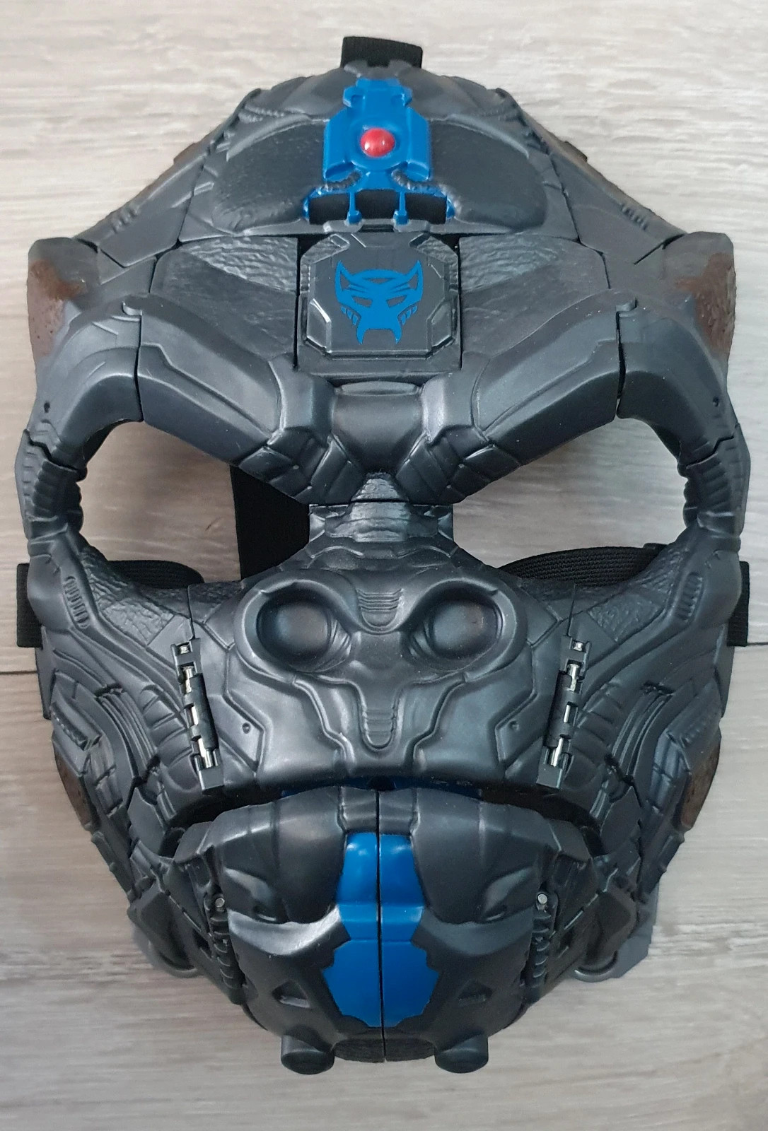 Transformers átalakítható maszk és figura 4