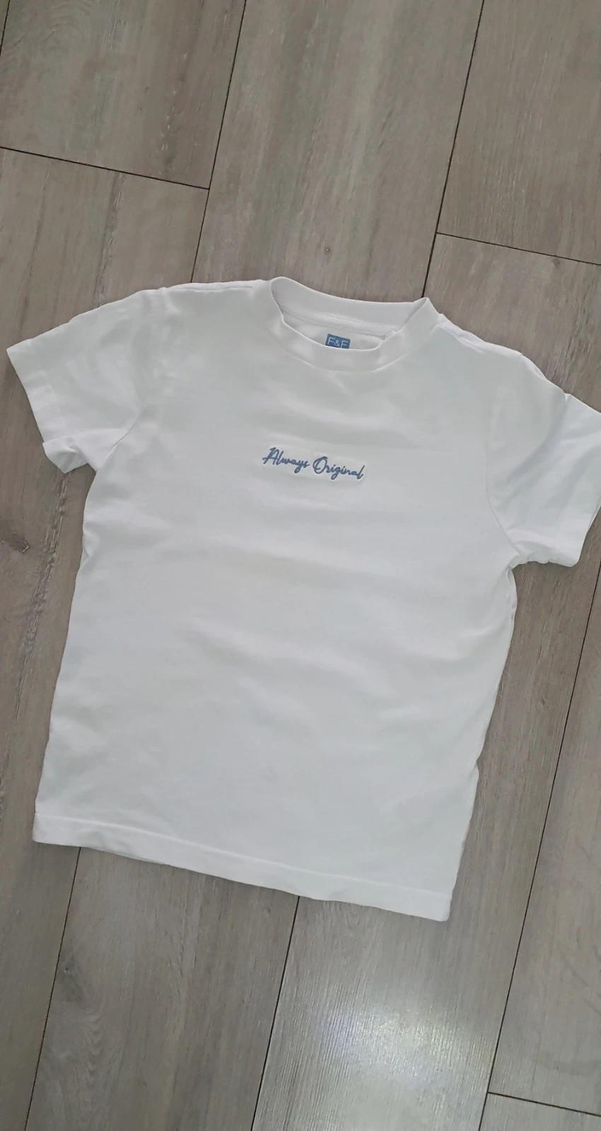 F&F póló 1