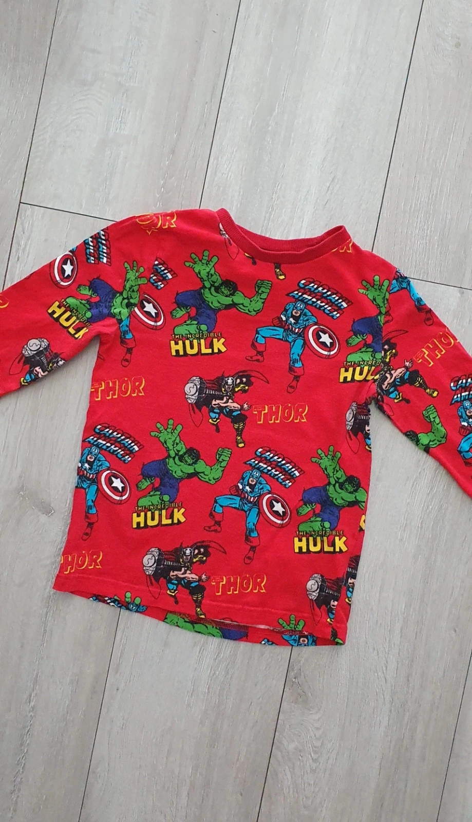 Marvel felső 1