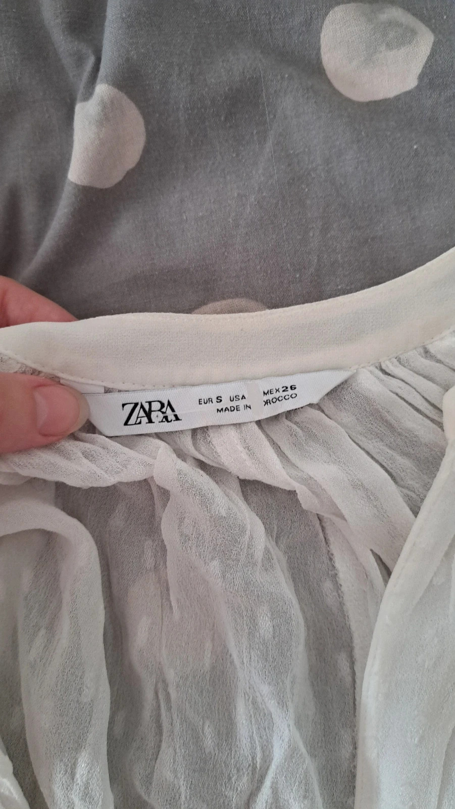 Zara pöttyös blúz + Fekete csillogó szálas egyenes szárú,élére vasalt nadrág szett S-M méretre 2