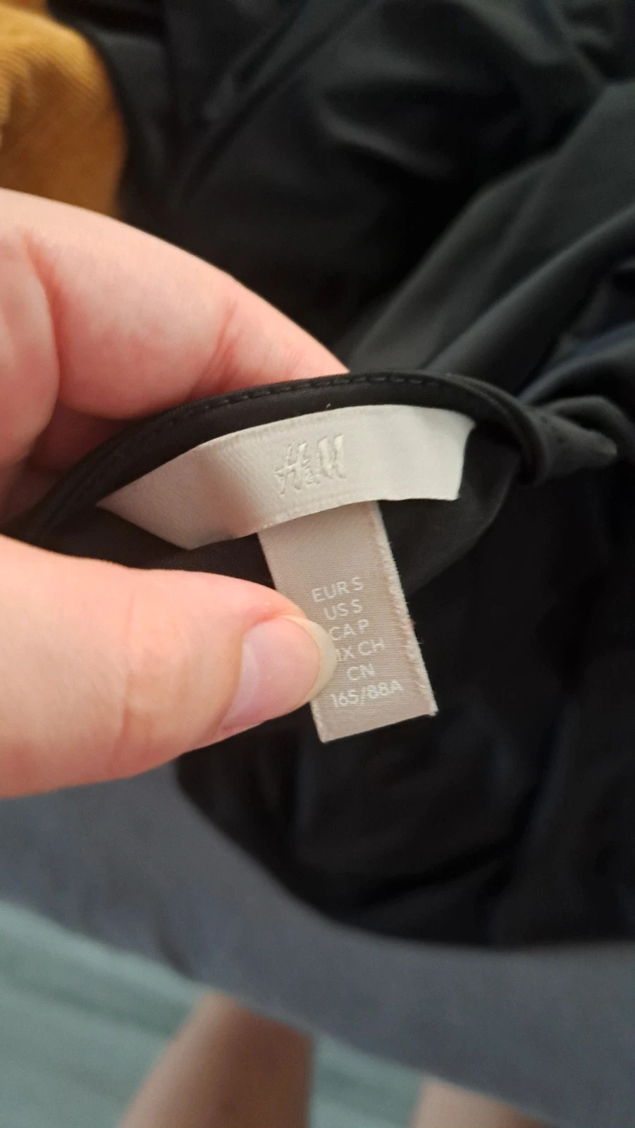 H&M fekete alkalmi maxiruha 2