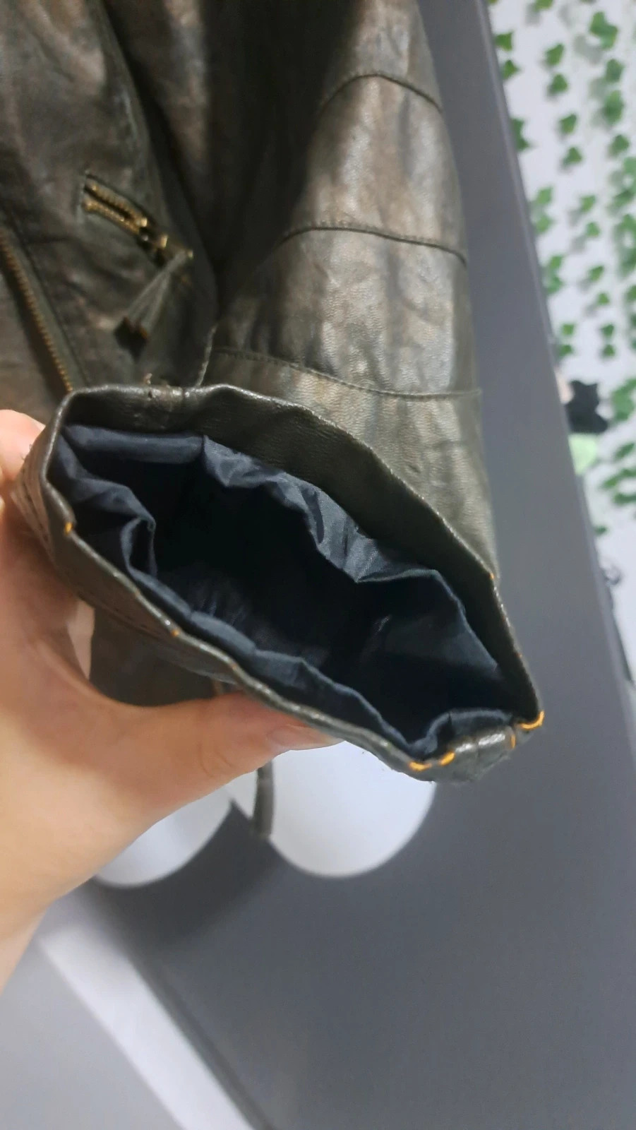 Különleges khaki bőrdzseki arany csillogással 3