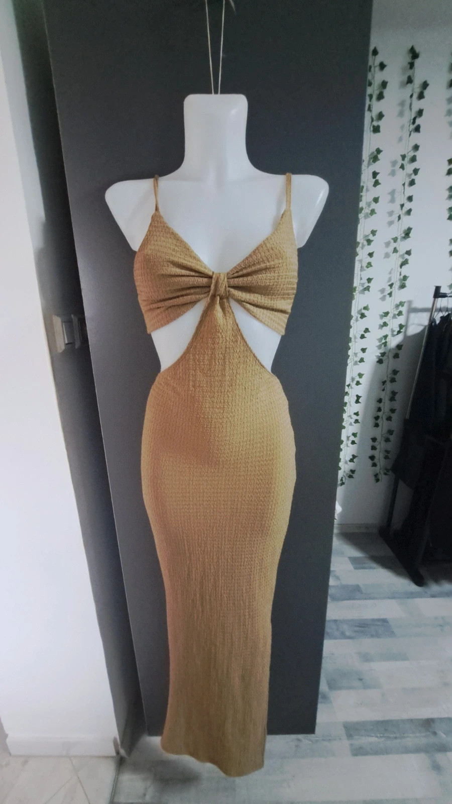 Shein két részes homokszínű ruha 1
