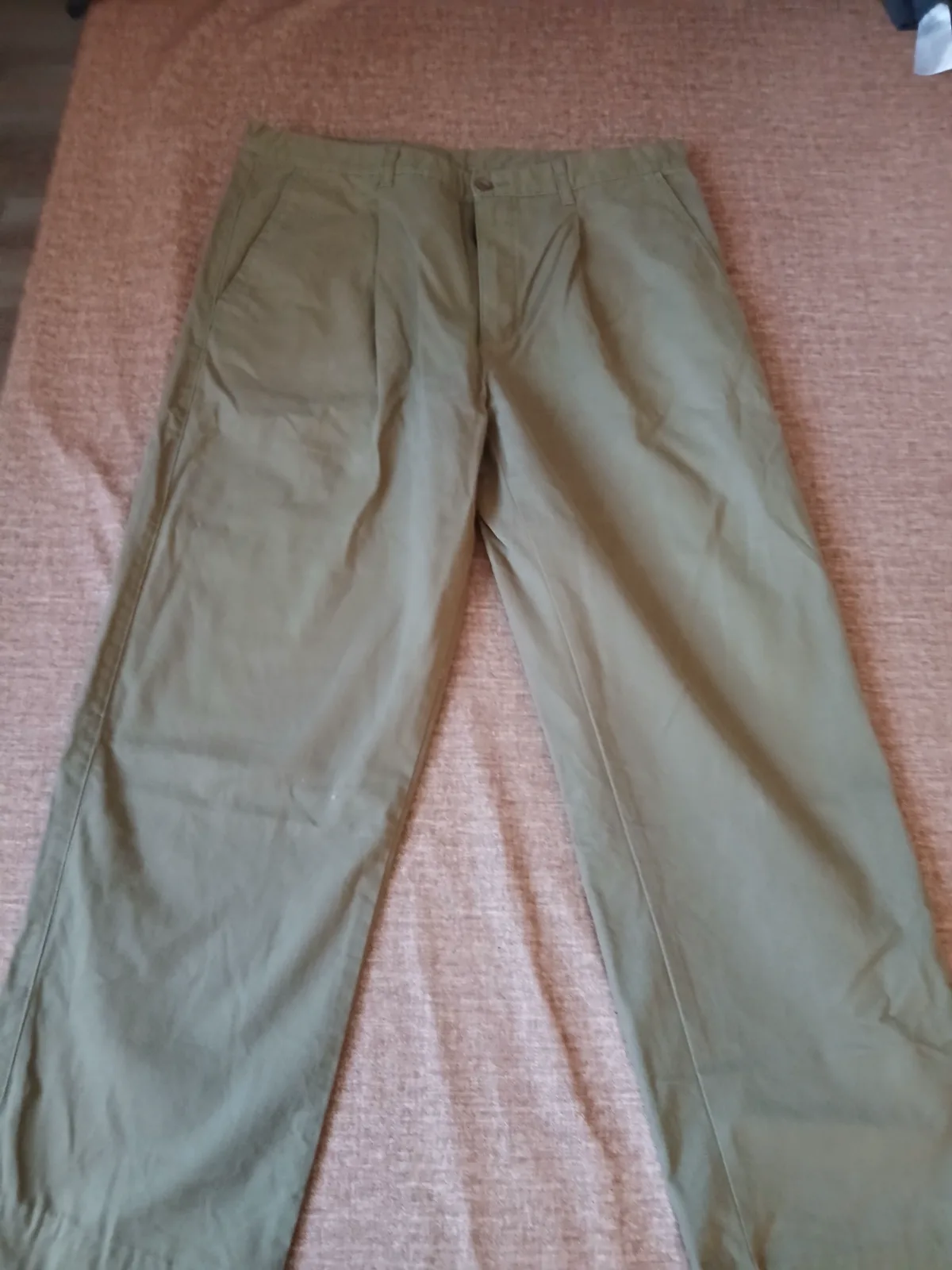 Beige chino nadrág, klasszikus fazon 1