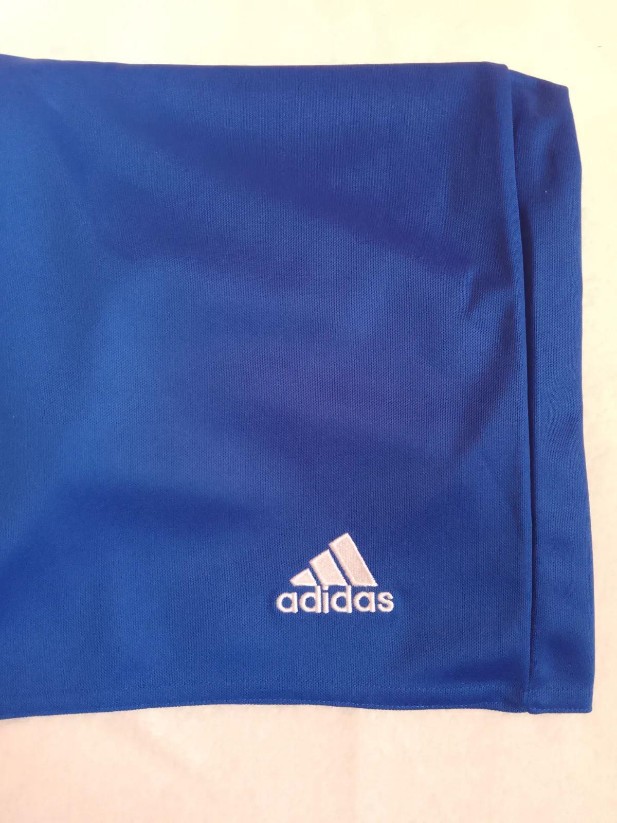 Adidas L női rövidnadrág 1