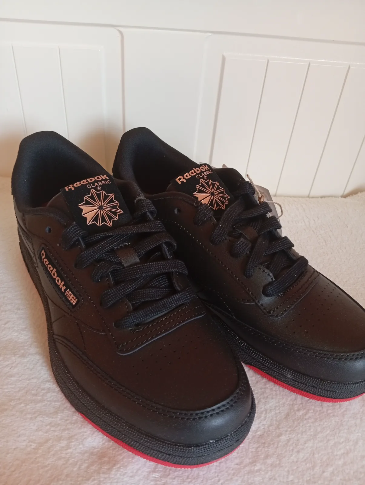 Reebok fiú cipő 35-ös 2