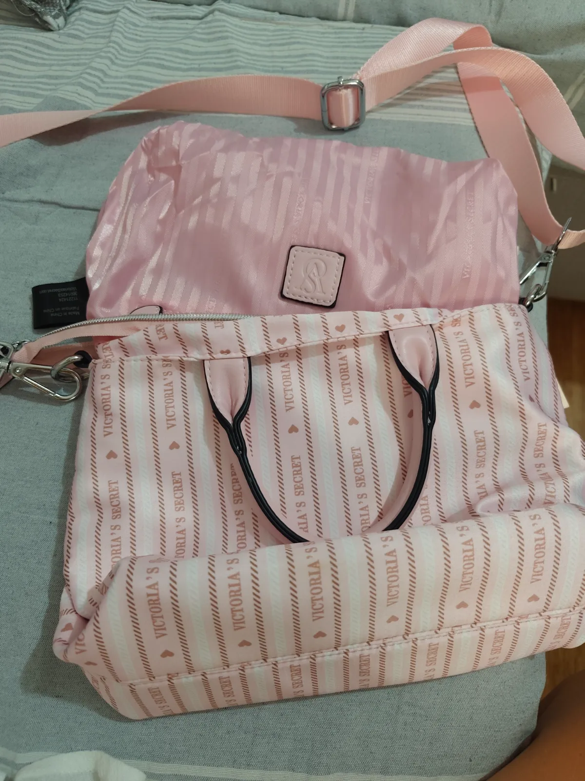 Bolso pequeño Victoria secret 3
