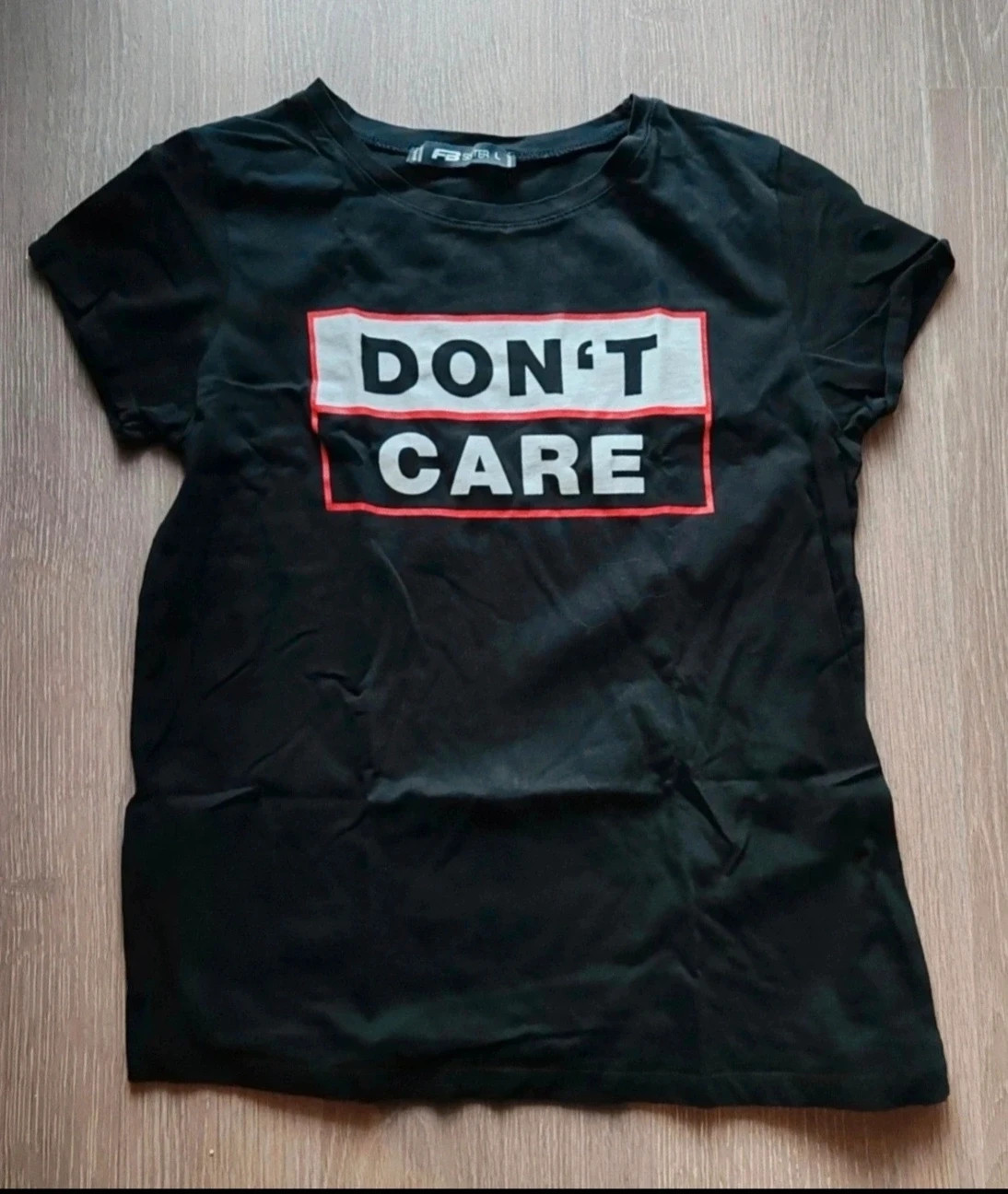 Don't Care feliratos női póló 1