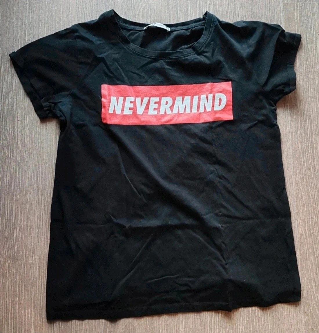 Nevermind feliratos női póló 1