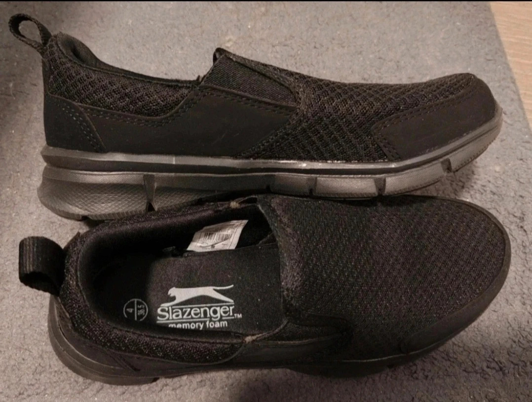 Slazenger memóriahabos félcipő 37-es 1