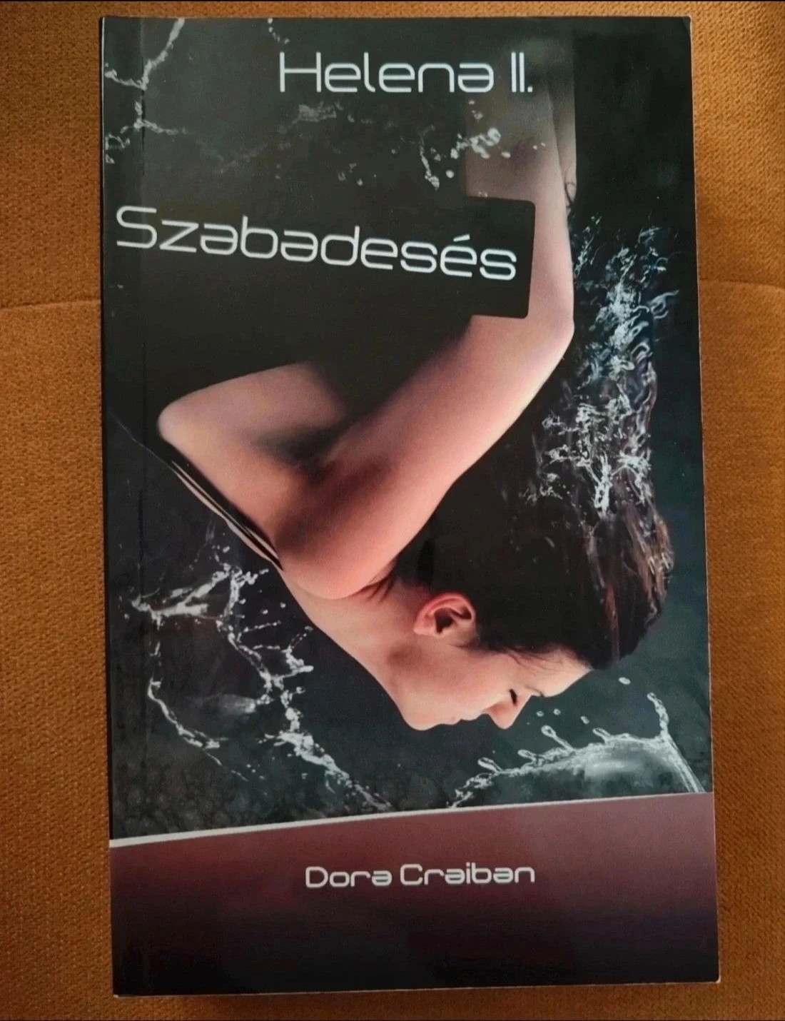 Dora Craiban - Szabadesés - Helena II. 1